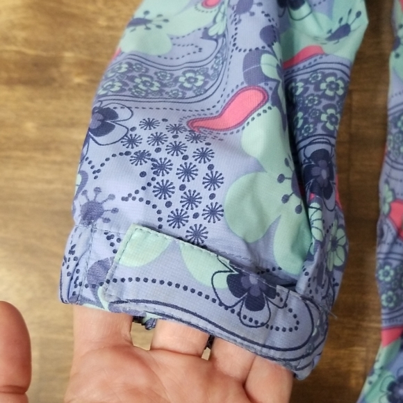 REI Girls Rain Coat - Picture 3 of 8